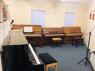 Music piano groups for children. Southampton Arts Academy